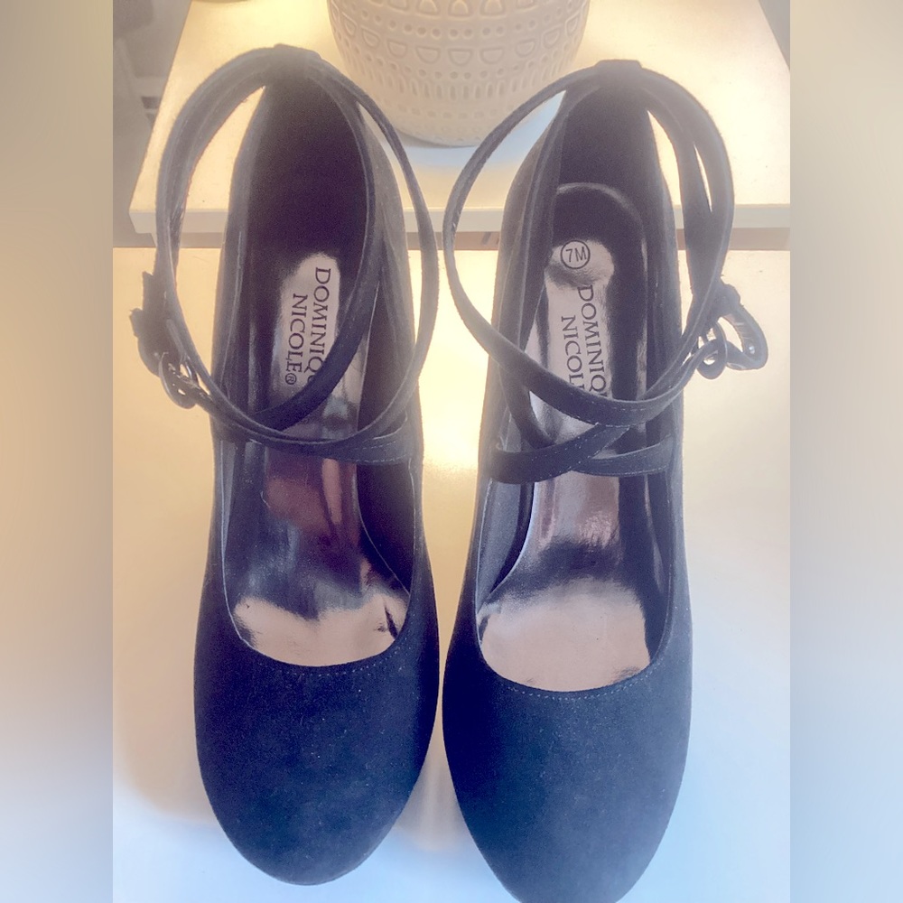 Dominique Nicole Strappy Pumps size 7 - Picture 2 of 4
